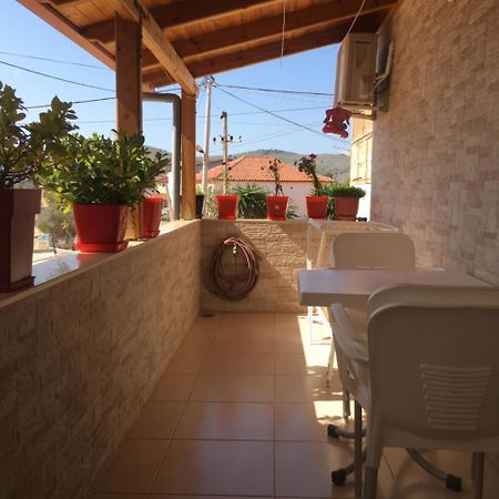 Guesthouse Flamur คซามิล ภายนอก รูปภาพ