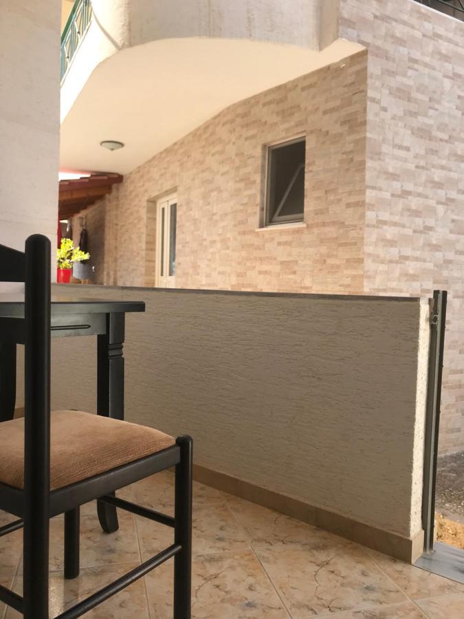 Guesthouse Flamur คซามิล ภายนอก รูปภาพ